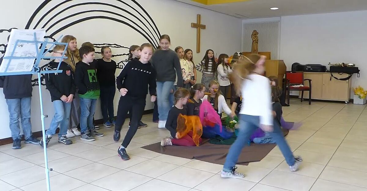 Frühlingssingen mit der Grundschule Ludwigsstadt